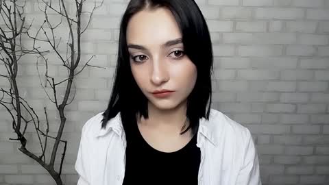 Ana online show from January 12, 4:08 pm