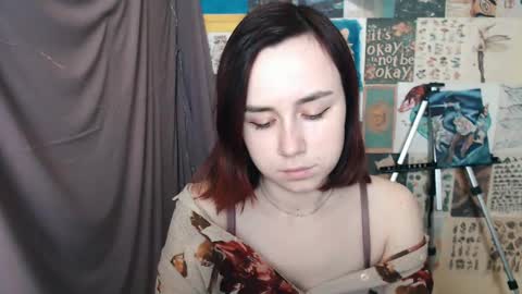 veryveryvery_shy online show from January 19, 6:42 am