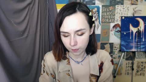 veryveryvery_shy online show from February 9, 10:31 am