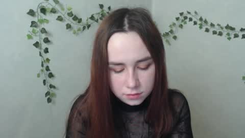 veryveryvery_shy online show from March 25, 6:30 am