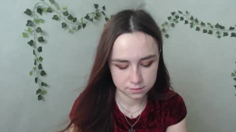 veryveryvery_shy online show from March 26, 6:30 am