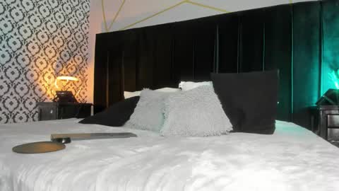 Sthefanny online show from October 10, 12:15 pm