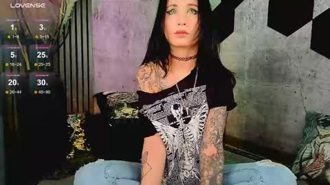 Lady or Goddess Vespera online show from April 20, 2:36 am