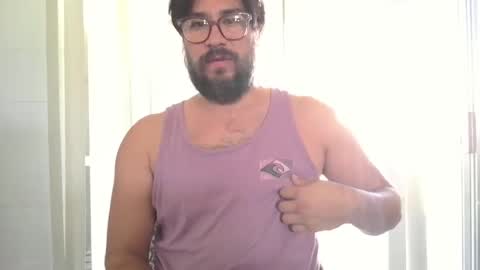 vesturelove online show from September 14, 5:23 pm