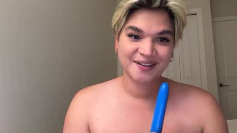 Snapshot of vfem chatting on December 14, 10:53 am vfem online show from December 14, 10:53 am