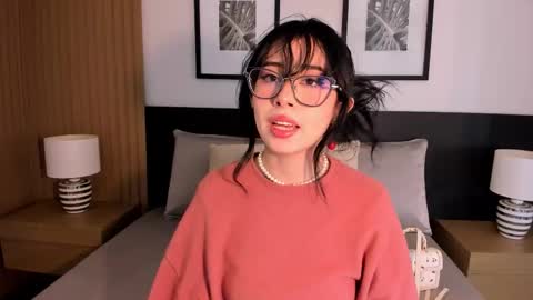 Snapshot of vi_anaya chatting on December 3, 11:41 am Anaya online show from December 3, 11:41 am