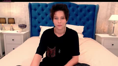 Via online show from October 4, 1:42 pm