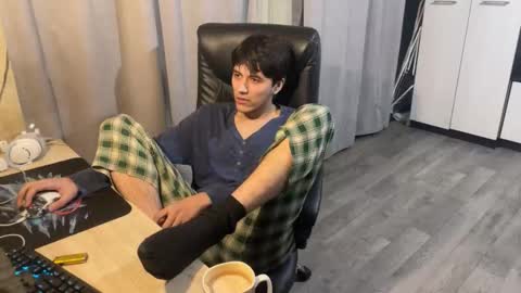 Snapshot of vialeras chatting on November 11, 7:25 pm vialeras online show from November 11, 7:25 pm