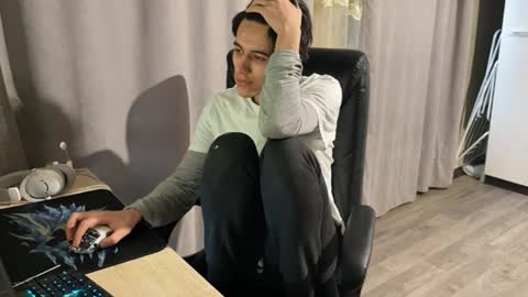 Snapshot of vialeras chatting on December 3, 10:02 am vialeras online show from December 3, 10:02 am