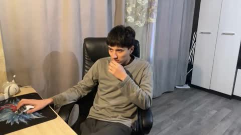 Snapshot of vialeras chatting on January 8, 10:39 am vialeras online show from January 8, 10:39 am