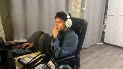 Snapshot of vialeras chatting on January 11, 6:24 pm vialeras online show from January 11, 6:24 pm