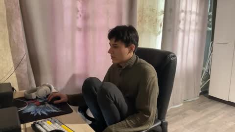 Snapshot of vialeras chatting on January 16, 5:44 am vialeras online show from January 16, 5:44 am