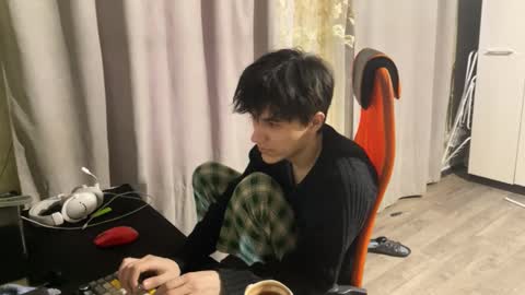 Snapshot of vialeras chatting on March 2, 12:23 pm vialeras online show from March 2, 12:23 pm