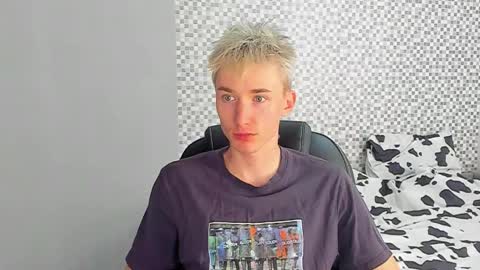 Snapshot of vibemygirl chatting on September 17, 10:17 am vibemygirl online show from September 17, 10:17 am