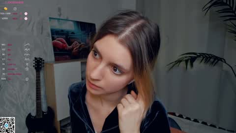 Snapshot of vibes_of_joy chatting on January 20, 11:56 am Mikky online show from January 20, 11:56 am