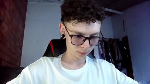 Vicent Brais online show from January 21, 9:46 pm