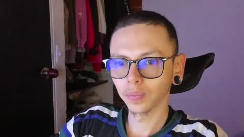 Vicent Brais online show from April 13, 2:11 pm