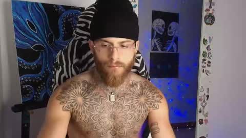 vickingcock7 online show from February 12, 8:42 am