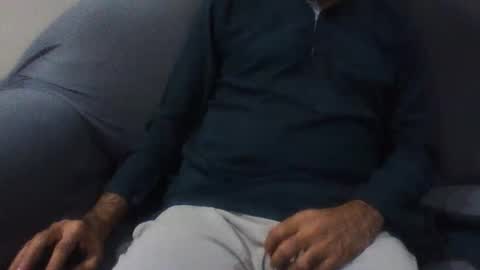 Snapshot of vicky_5540 chatting on December 15, 7:07 pm Big Dick Sxy Ass online show from December 15, 7:07 pm