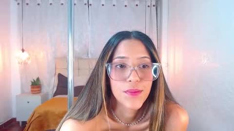 Snapshot of vicky_bass chatting on January 30, 9:14 pm VICTORIA online show from January 30, 9:14 pm