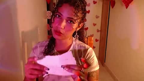 Vicky  online show from February 21, 1:33 am