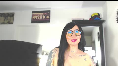 Vicky  online show from October 1, 11:05 am