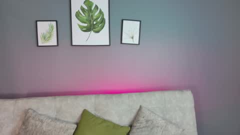 Amy online show from April 12, 2:55 pm