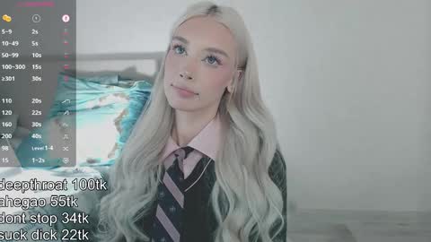 vickyfuckingdoll online show from April 8, 2:00 am