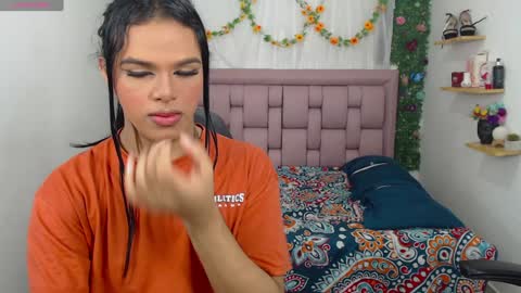 vickyxdany online show from December 8, 4:07 pm