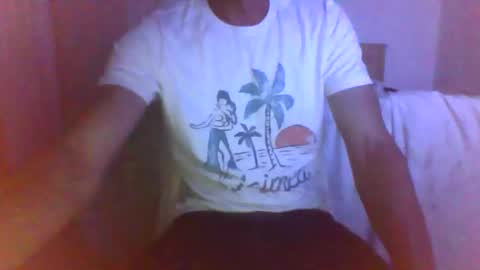 Snapshot of victor_1486 chatting on September 11, 7:47 pm victor_1486 online show from September 11, 7:47 pm