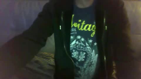 Snapshot of victor_1486 chatting on October 3, 7:11 pm victor_1486 online show from October 3, 7:11 pm