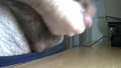 VictorHume online show from November 11, 11:49 pm