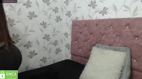 Snapshot of victoria017 chatting on February 18, 4:15 am Victoria online show from February 18, 4:15 am