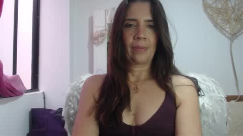 Snapshot of victoria25_meester chatting on January 14, 3:15 pm Hi guys Im victoria Be the one who can control me in PVT online show from January 14, 3:15 pm
