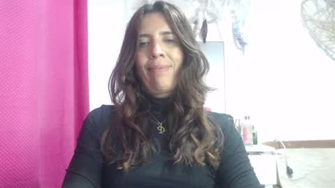Snapshot of victoria25_meester chatting on February 6, 10:32 pm Hi guys Im victoria Be the one who can control me in PVT online show from February 6, 10:32 pm