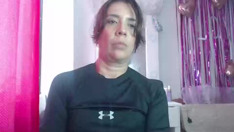 Snapshot of victoria25_meester chatting on February 22, 5:24 pm Hi guys Im victoria Be the one who can control me in PVT online show from February 22, 5:24 pm