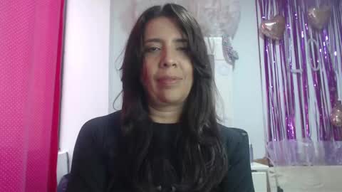 Snapshot of victoria25_meester chatting on February 22, 9:04 pm Hi guys Im victoria Be the one who can control me in PVT online show from February 22, 9:04 pm