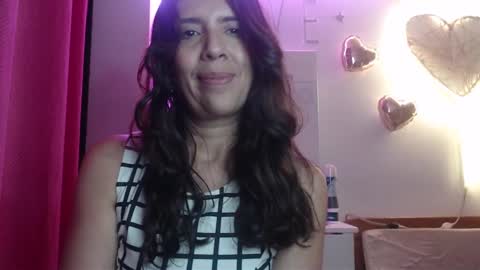 Snapshot of victoria25_meester chatting on February 27, 11:37 pm Hi guys Im victoria Be the one who can control me in PVT online show from February 27, 11:37 pm