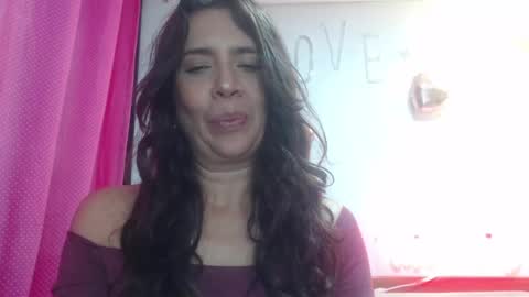 Snapshot of victoria25_meester chatting on March 7, 10:32 pm Hi guys Im victoria Be the one who can control me in PVT online show from March 7, 10:32 pm