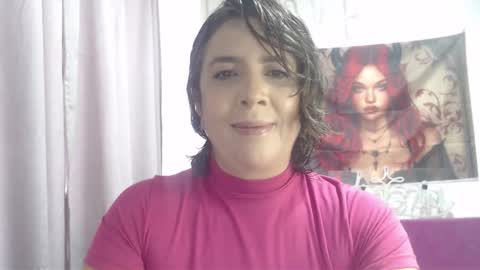 Snapshot of victoria25_meester chatting on December 2, 3:07 pm Hi guys Im victoria Be the one who can control me in PVT online show from December 2, 3:07 pm
