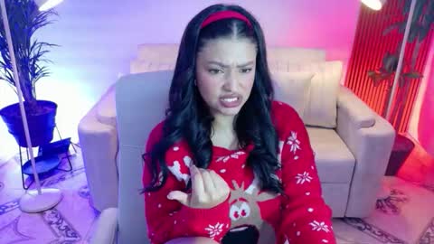 victoria online show from December 19, 1:29 pm