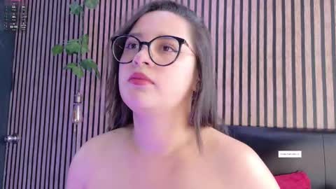 Snapshot of victoria__ponce chatting on November 1, 8:22 pm victorira online show from November 1, 8:22 pm