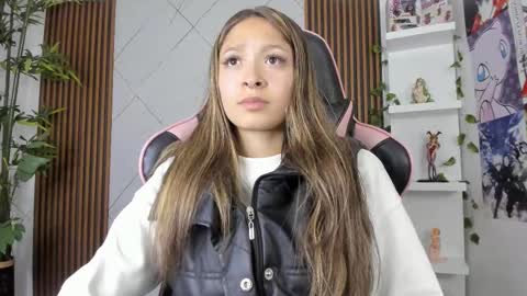  Victoria for you  online show from February 14, 12:47 pm