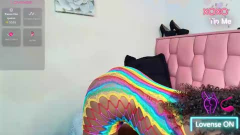 Snapshot of victoria_aphril chatting on October 1, 3:34 am Victoria online show from October 1, 3:34 am