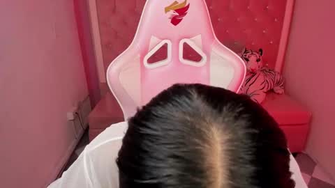 Snapshot of victoria_b_ chatting on September 12, 8:31 pm victoria_b_ online show from September 12, 8:31 pm