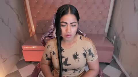 Snapshot of victoria_b_ chatting on October 1, 8:04 pm victoria_b_ online show from October 1, 8:04 pm
