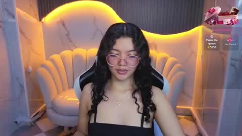 victoria_castillo_b online show from February 14, 7:54 pm