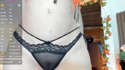 Victoria Gauther online show from April 18, 8:20 pm