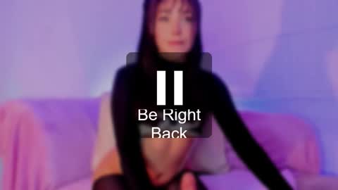 Snapshot of victoria_laurent chatting on November 21, 1:37 am Victoria Laurent online show from November 21, 1:37 am