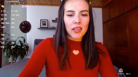 Snapshot of victoria_martelo chatting on October 11, 4:49 pm VICTORIA MARTELO online show from October 11, 4:49 pm